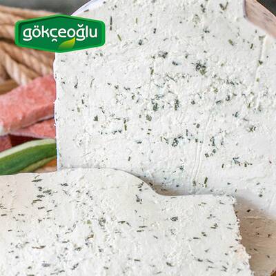 Tam Yağlı Bitlis Otlu Tulum Peyniri 4′lü Paket 4x2750 G.
